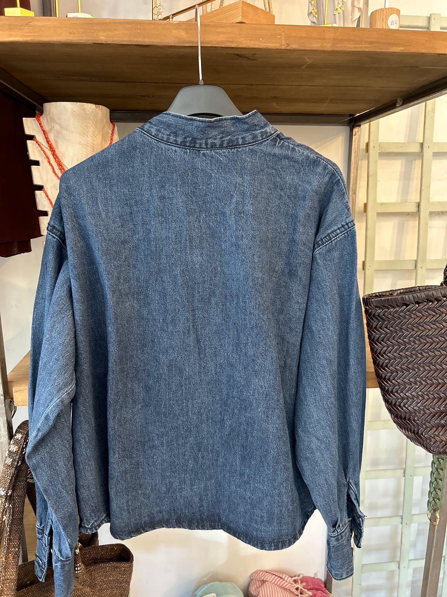 BLUSA VAQUERA OCTUBRE