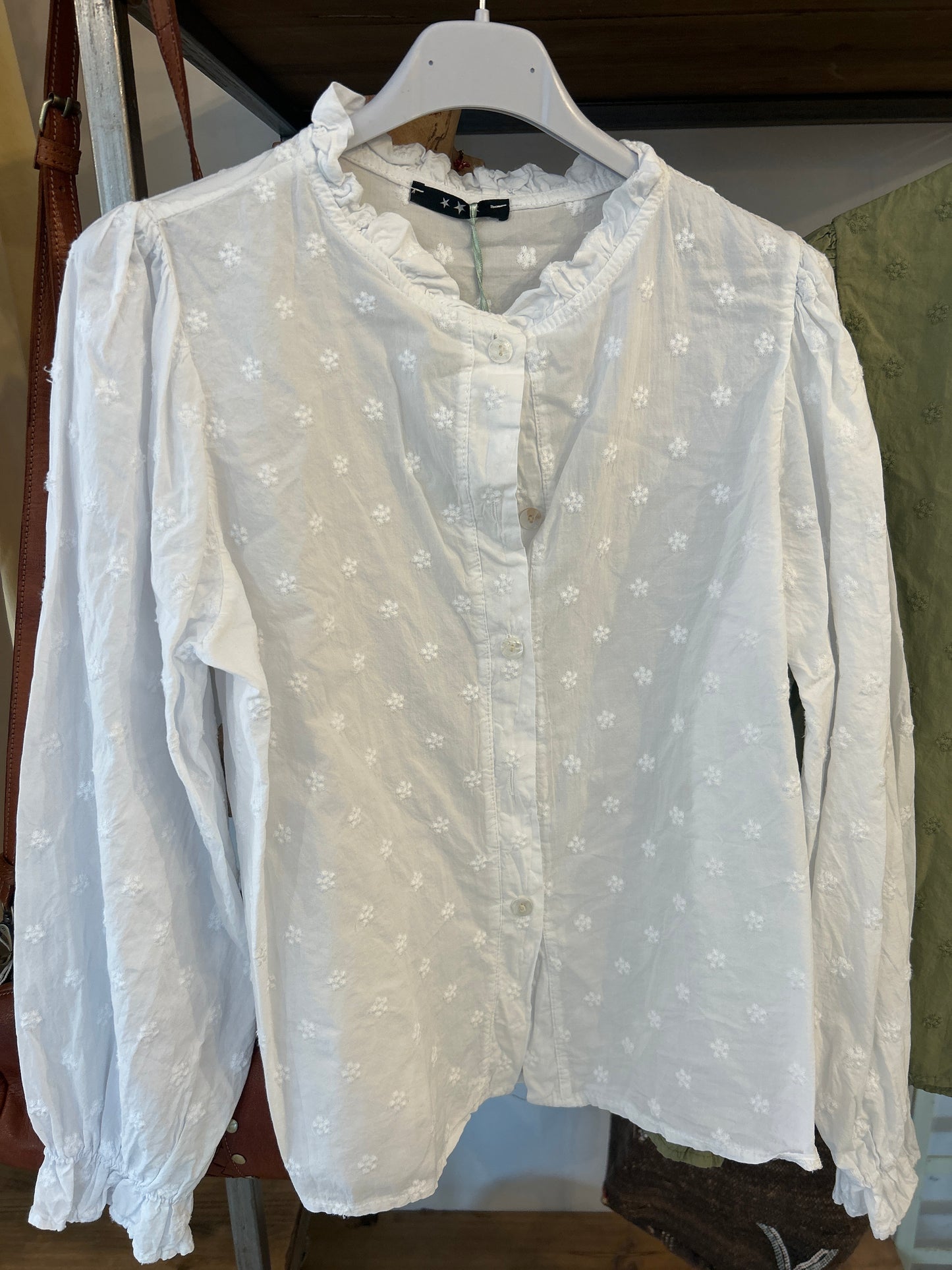 Blusa Detalle Bordado