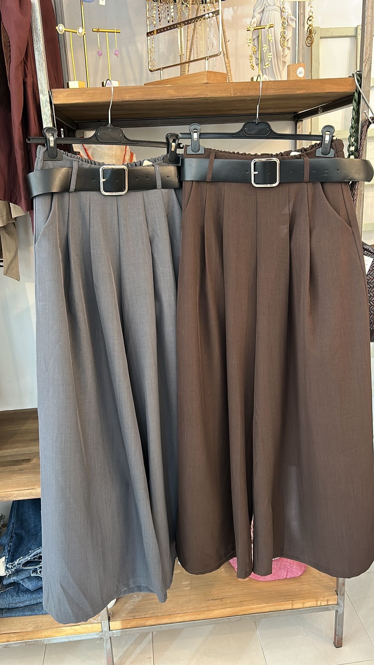PANTALON PINZAS BASIC
