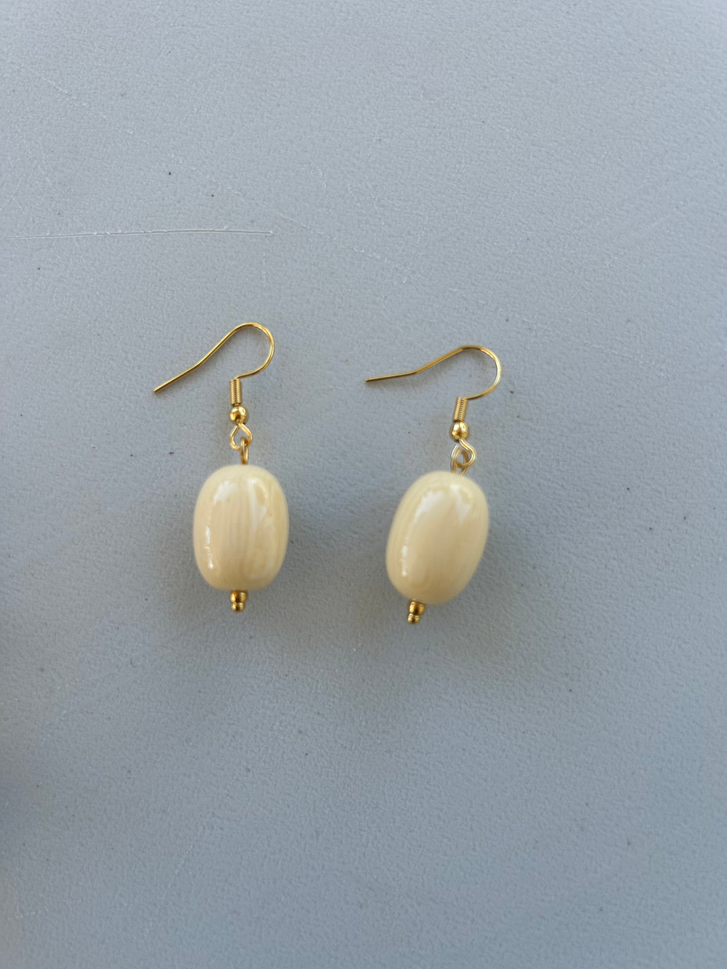 Pendientes Hueso Sencillo