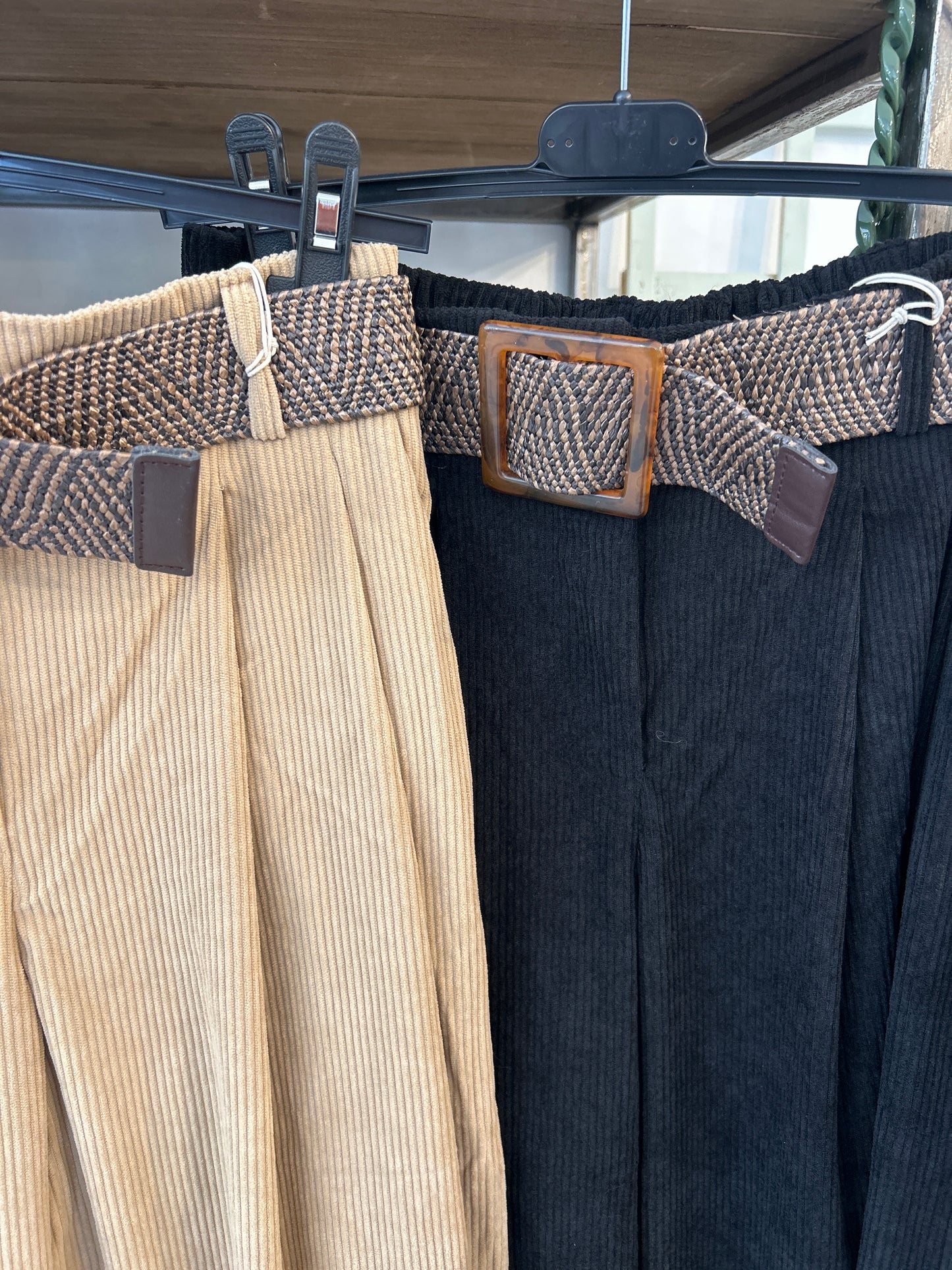 PANTALON PANA ANCHO CINTURON