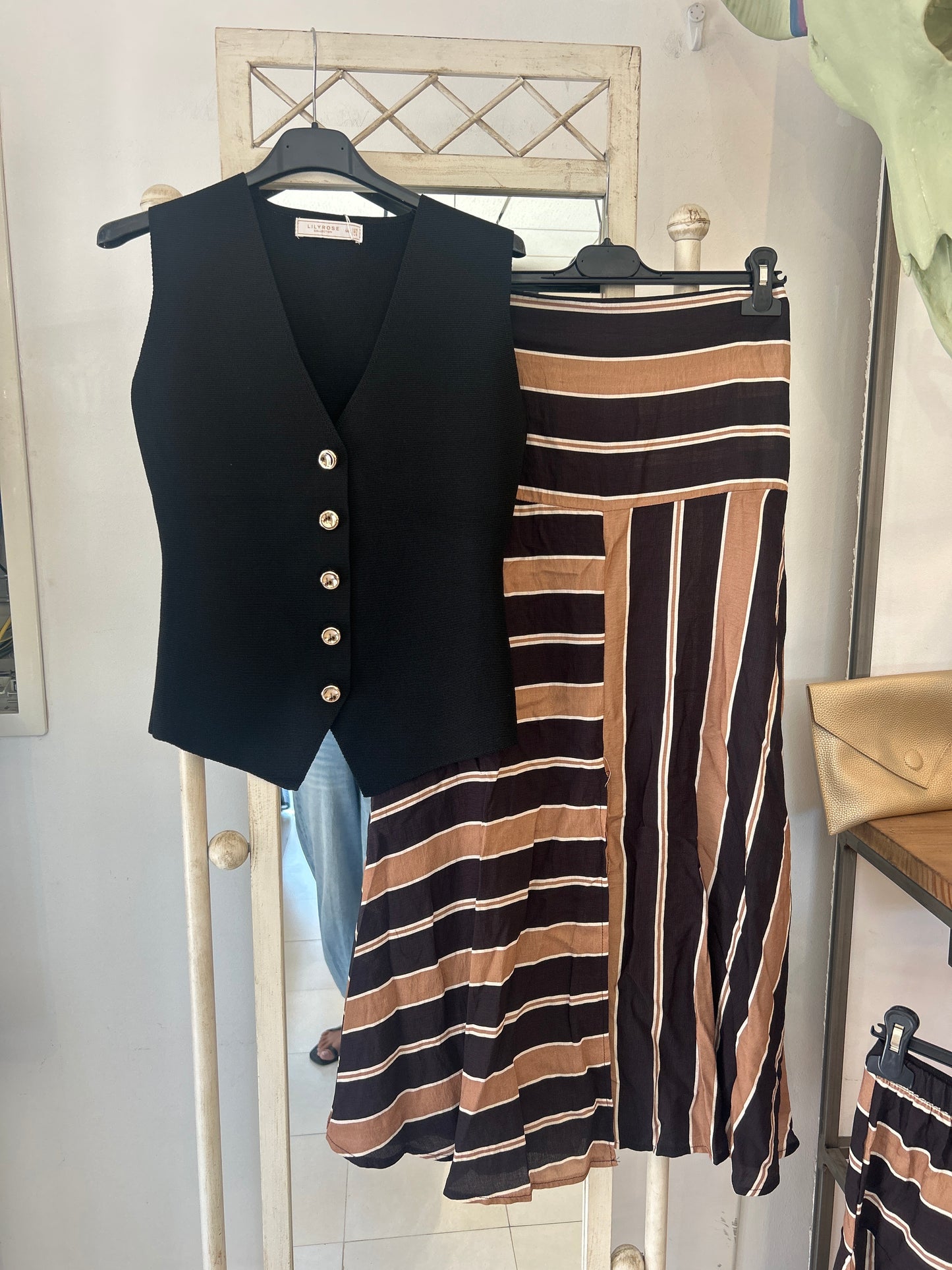 CHALEQUILLO PUNTO BOTON