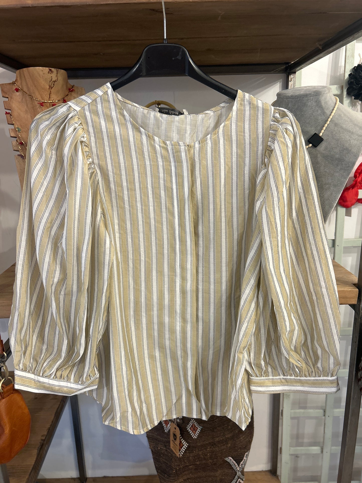 Blusa Manuel Beig