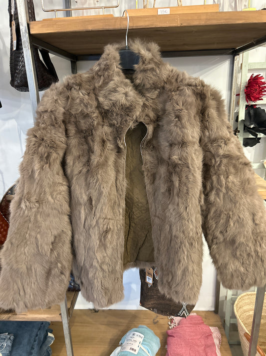 Chaqueta Topo Conejo