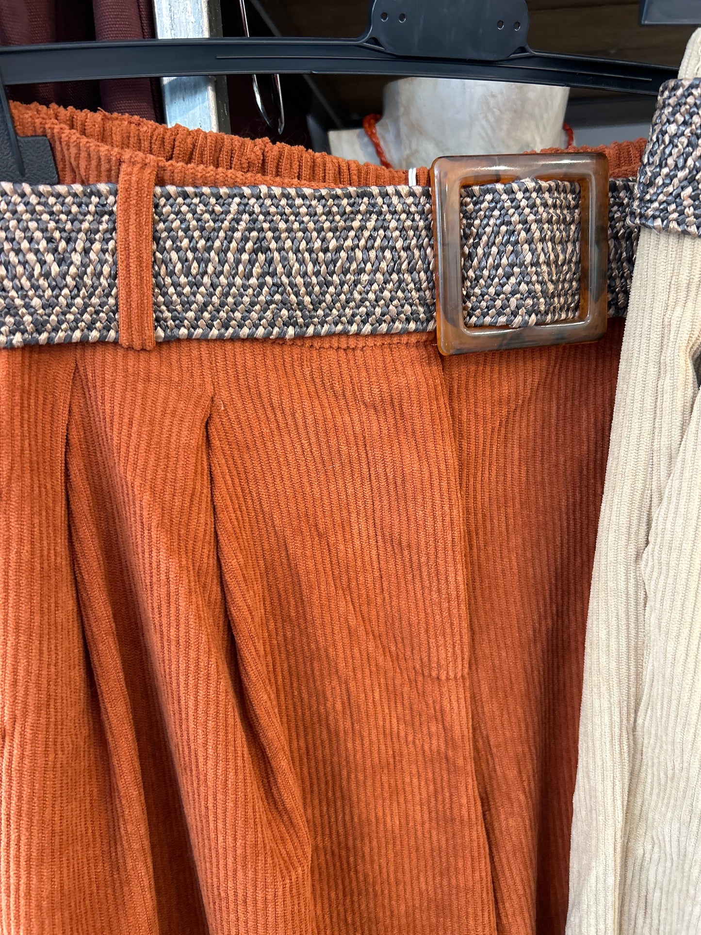 PANTALON PANA ANCHO CINTURON