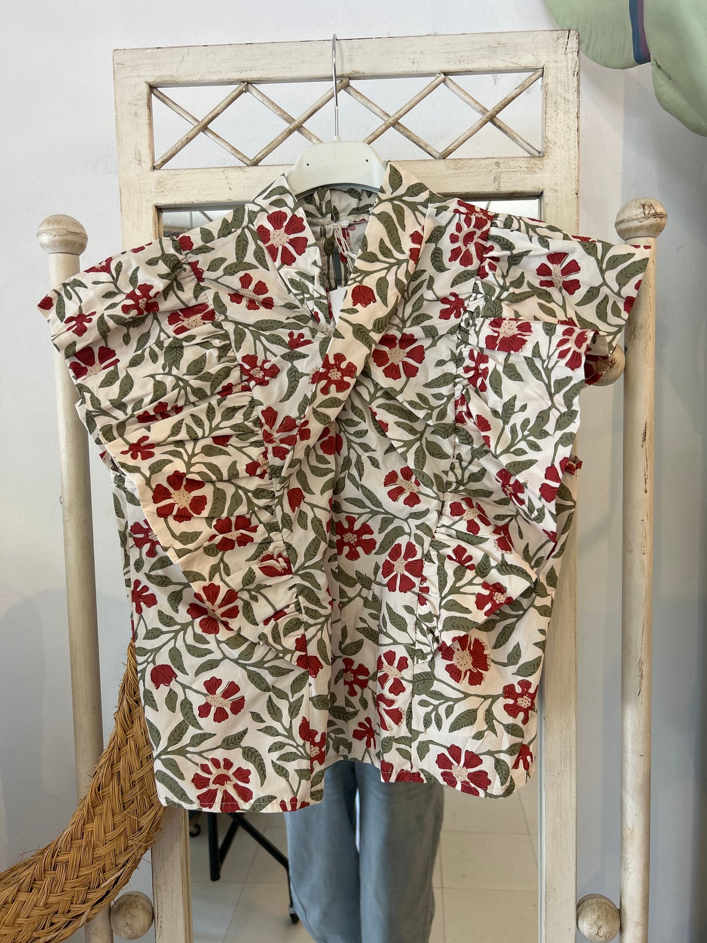 Blusa flor cruzada Beig