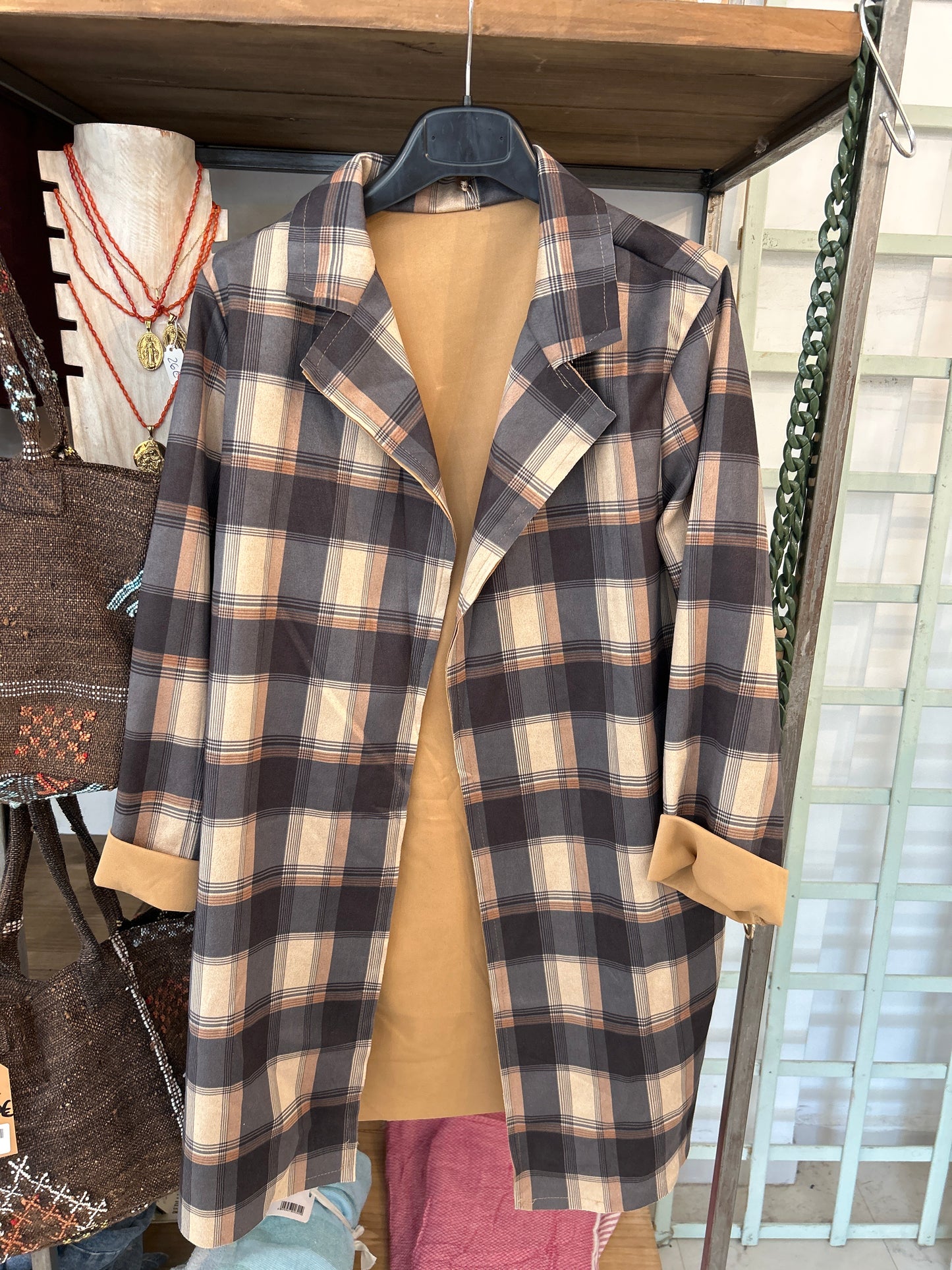 ABRIGO TRES CUARTOS CUADROS