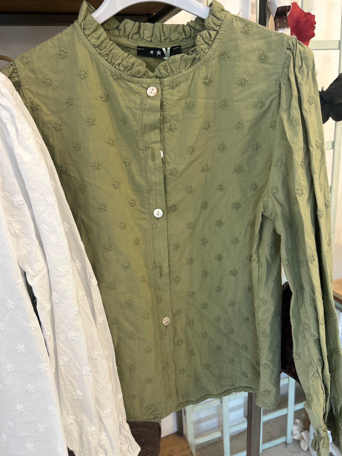 Blusa Detalle Bordado