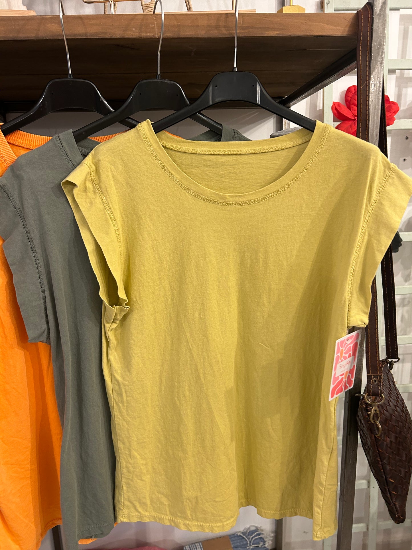 Camiseta básica fluor