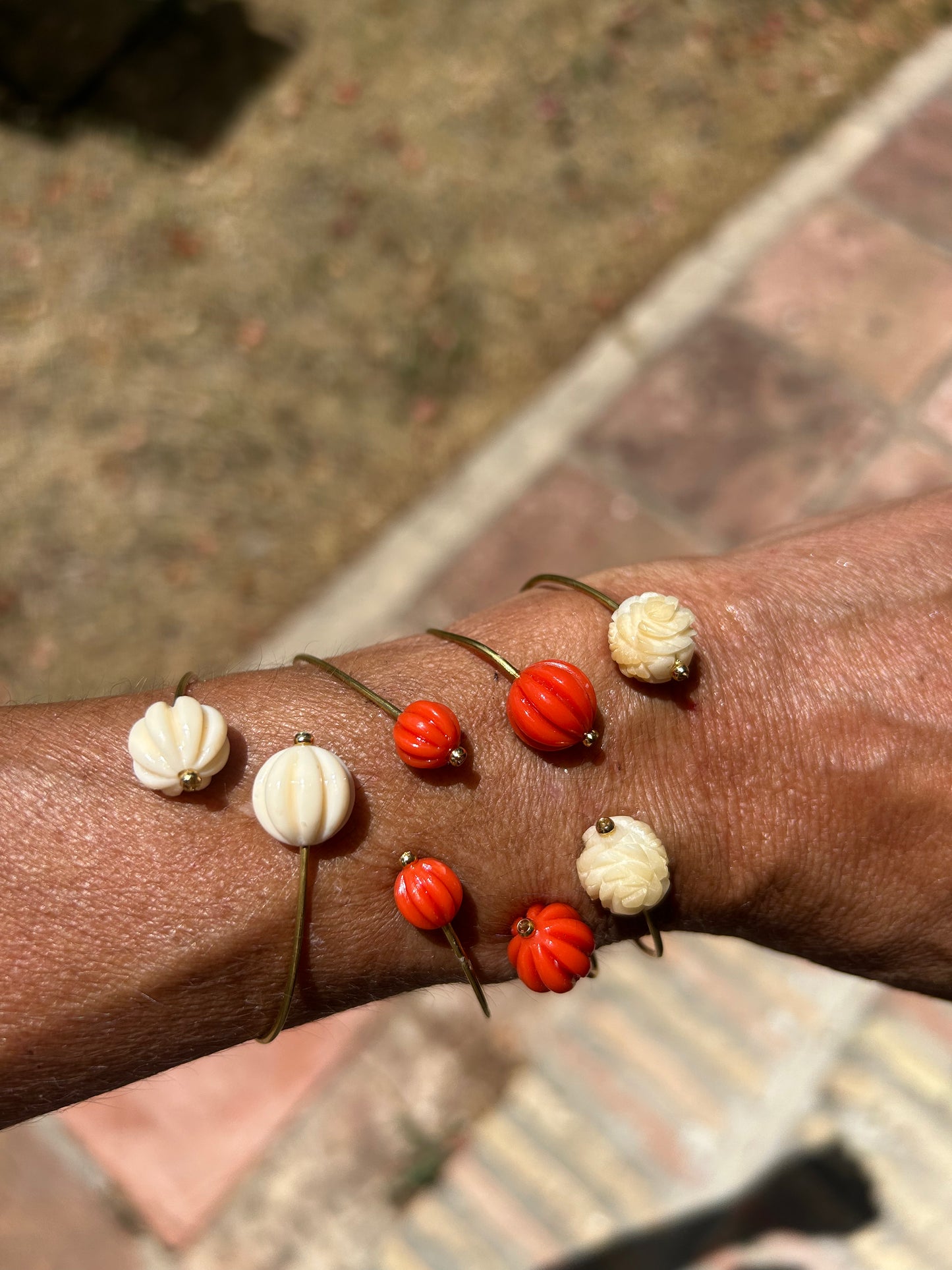 Pulsera Bolas Gallonada color Hueso