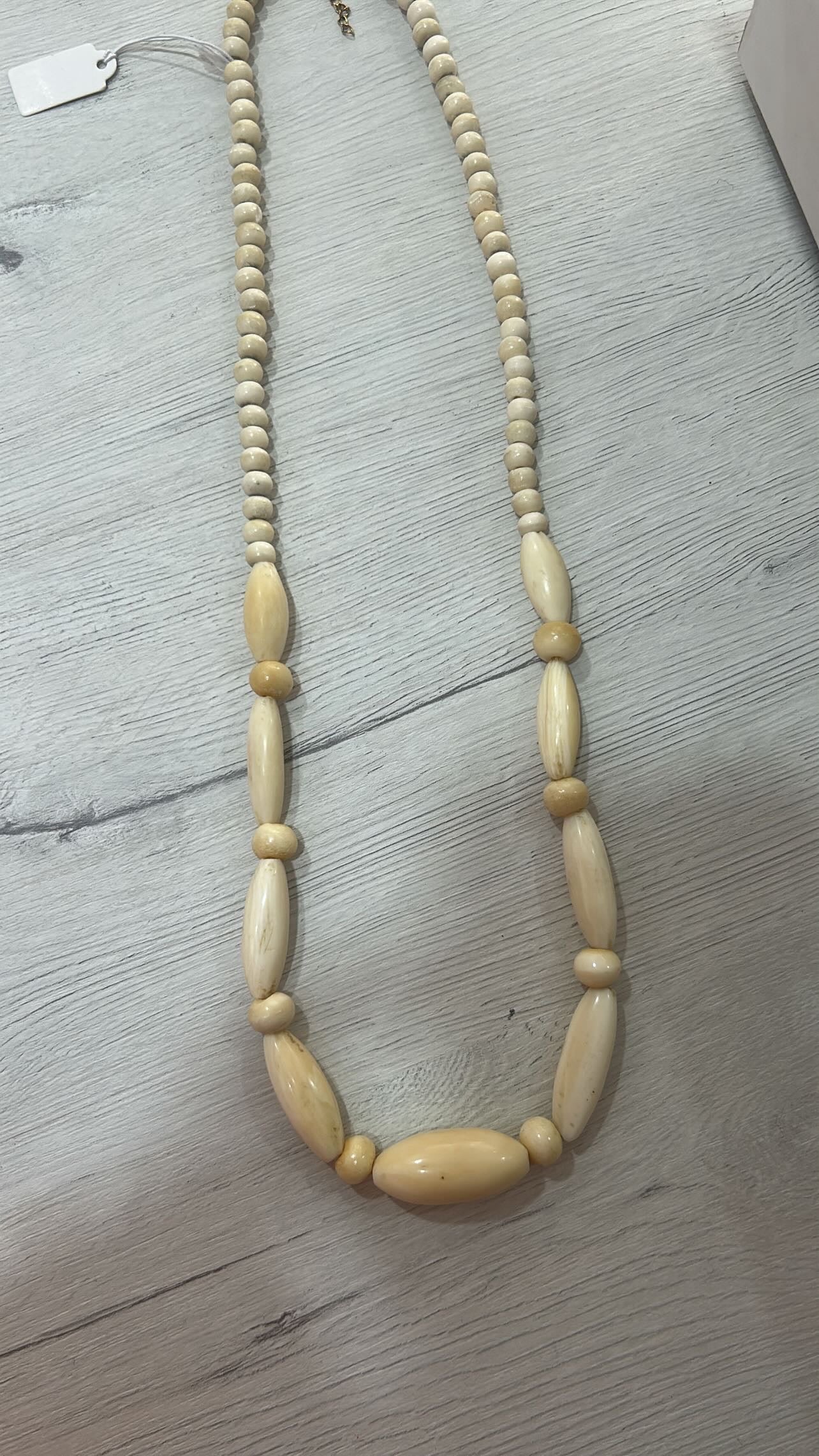 Collar Hueso