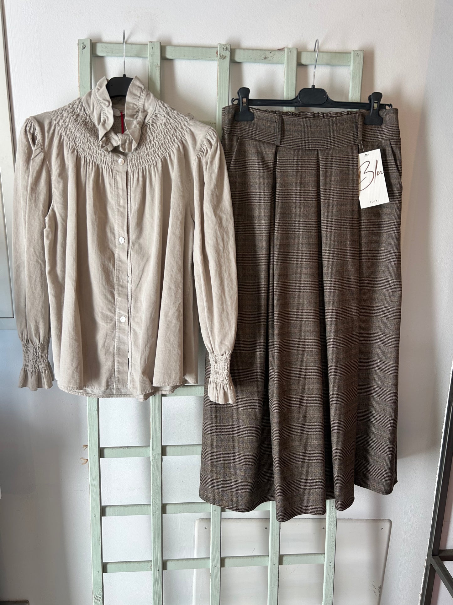 BLUSA CUELLO PANA FINA