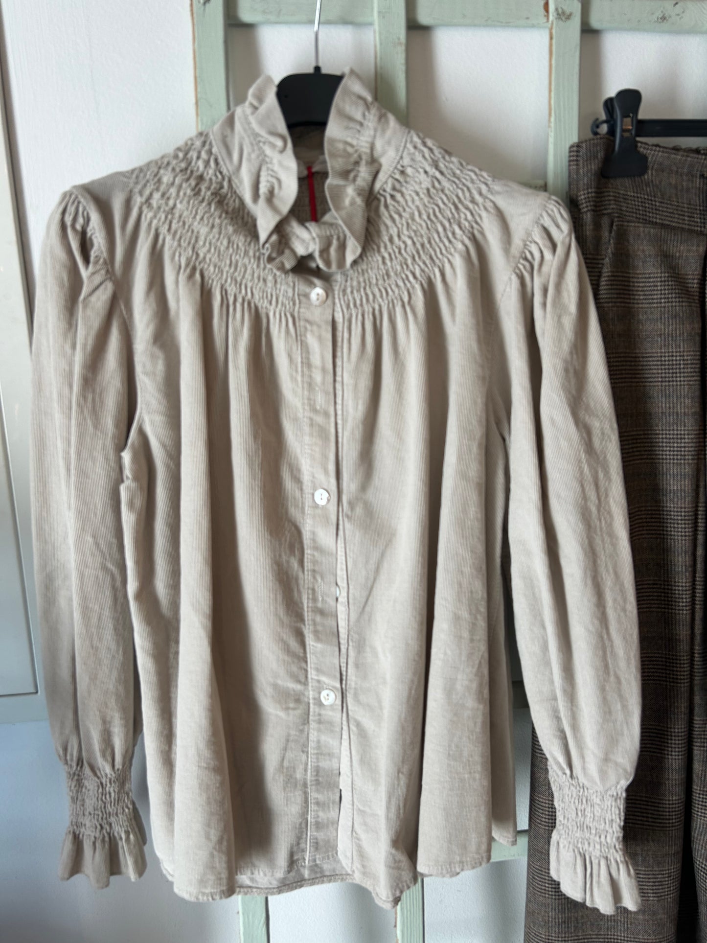 BLUSA CUELLO PANA FINA