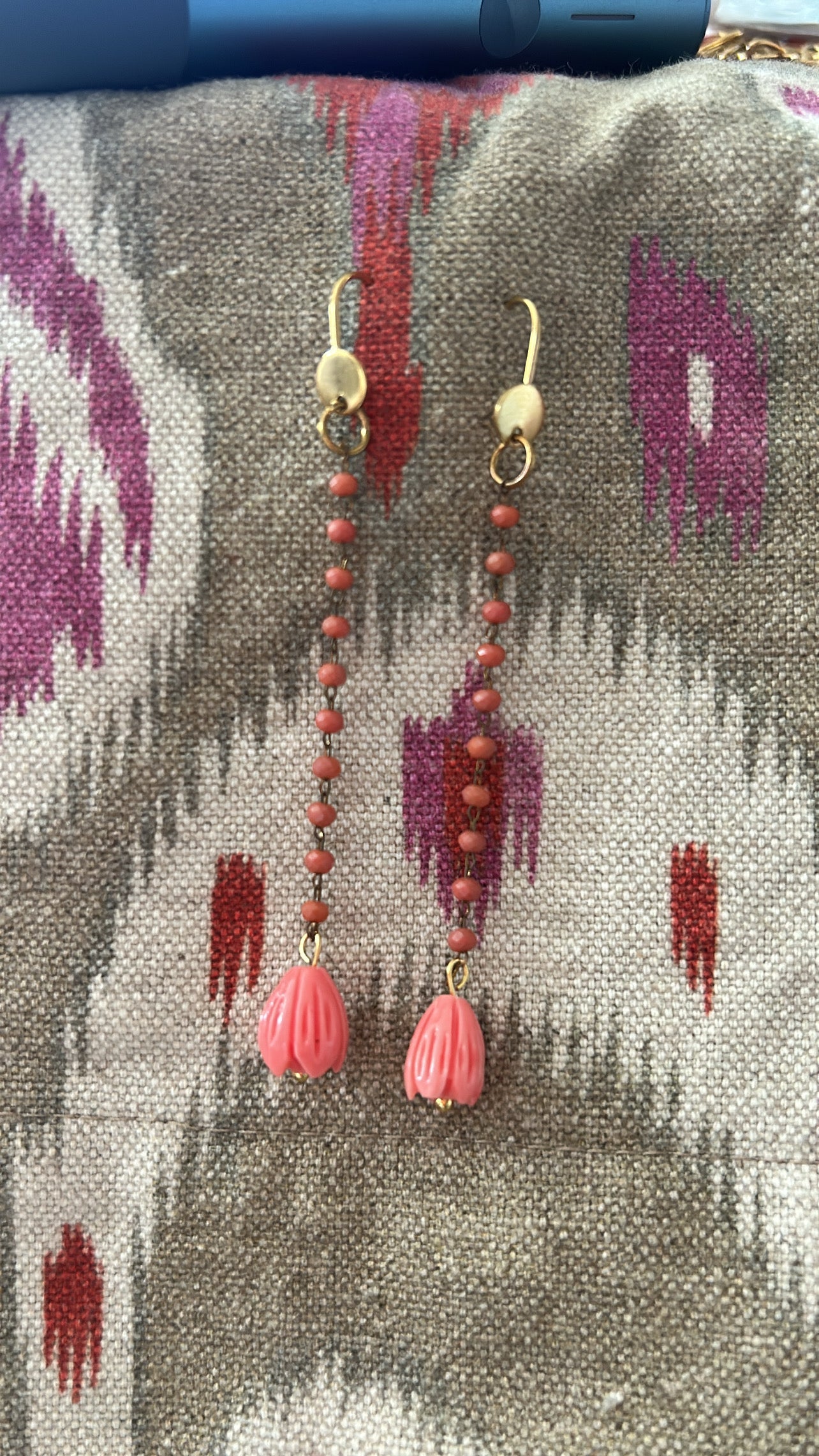 Pendientes bolitas Tulipán