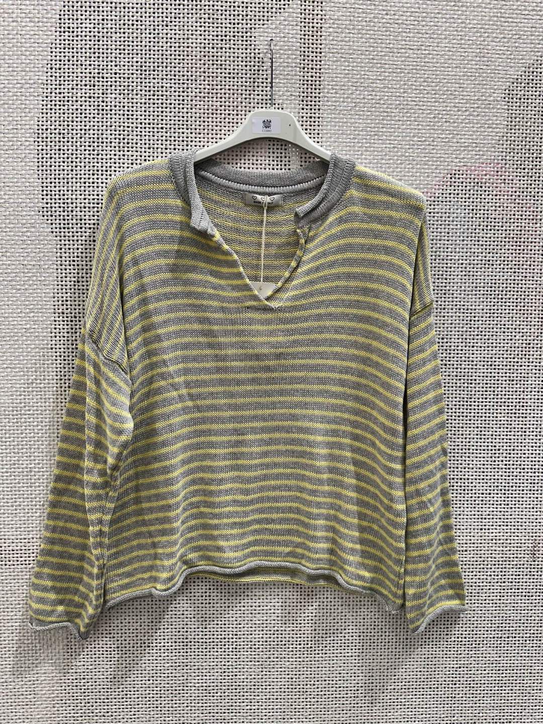 JERSEY RAYAS GRIS Y AMARILLO